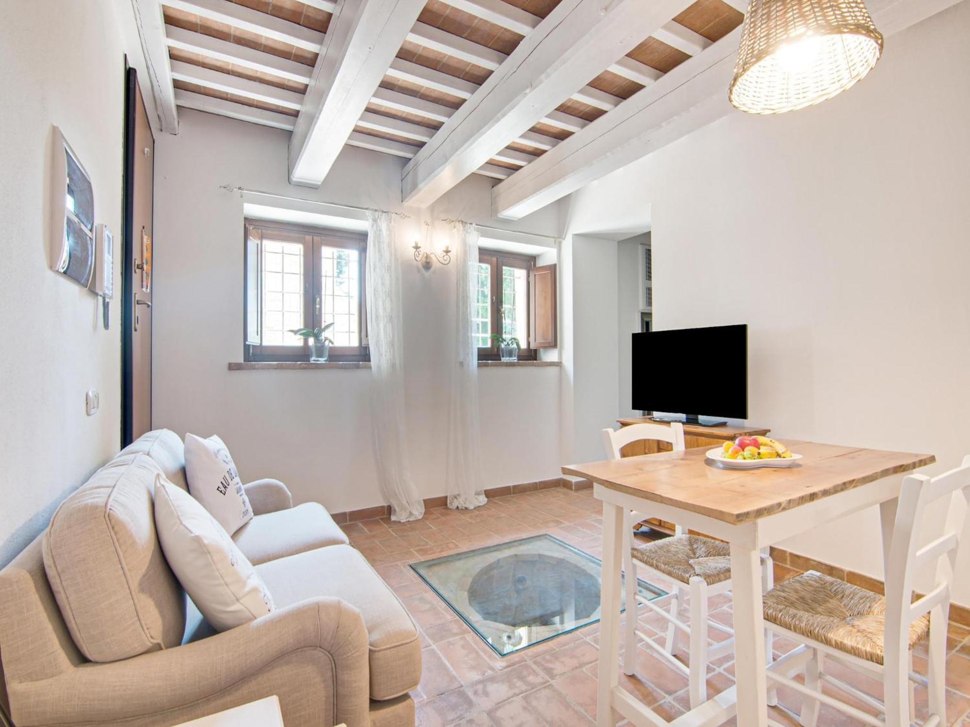 Stunning Apartment In Mombaroccio Near Metauro River Экстерьер фото