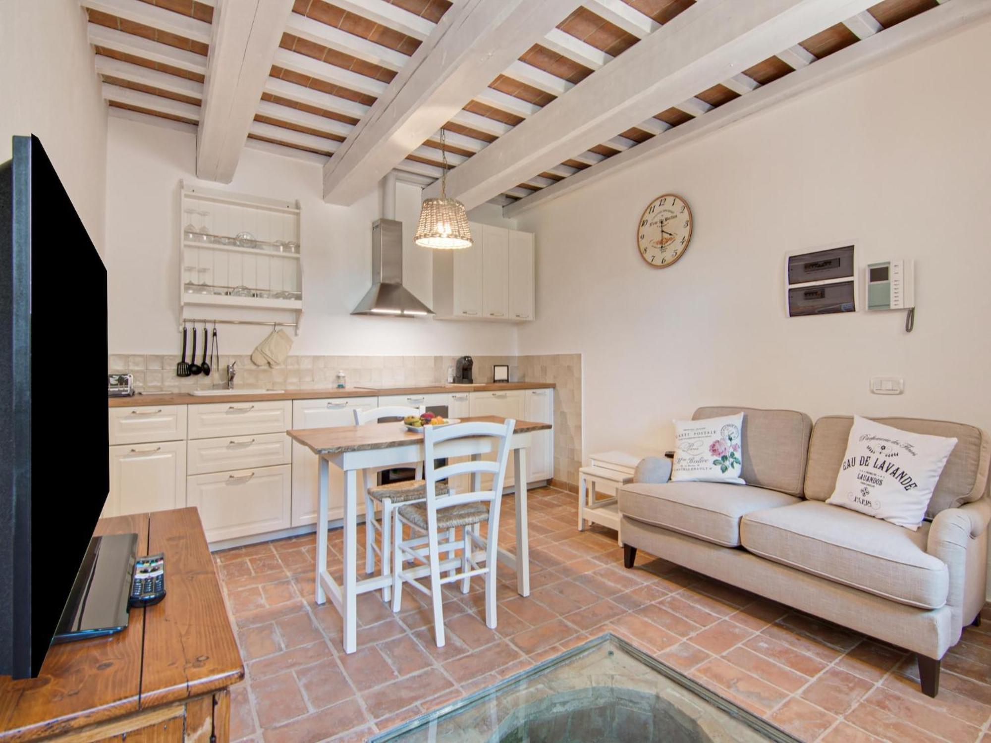 Stunning Apartment In Mombaroccio Near Metauro River Экстерьер фото