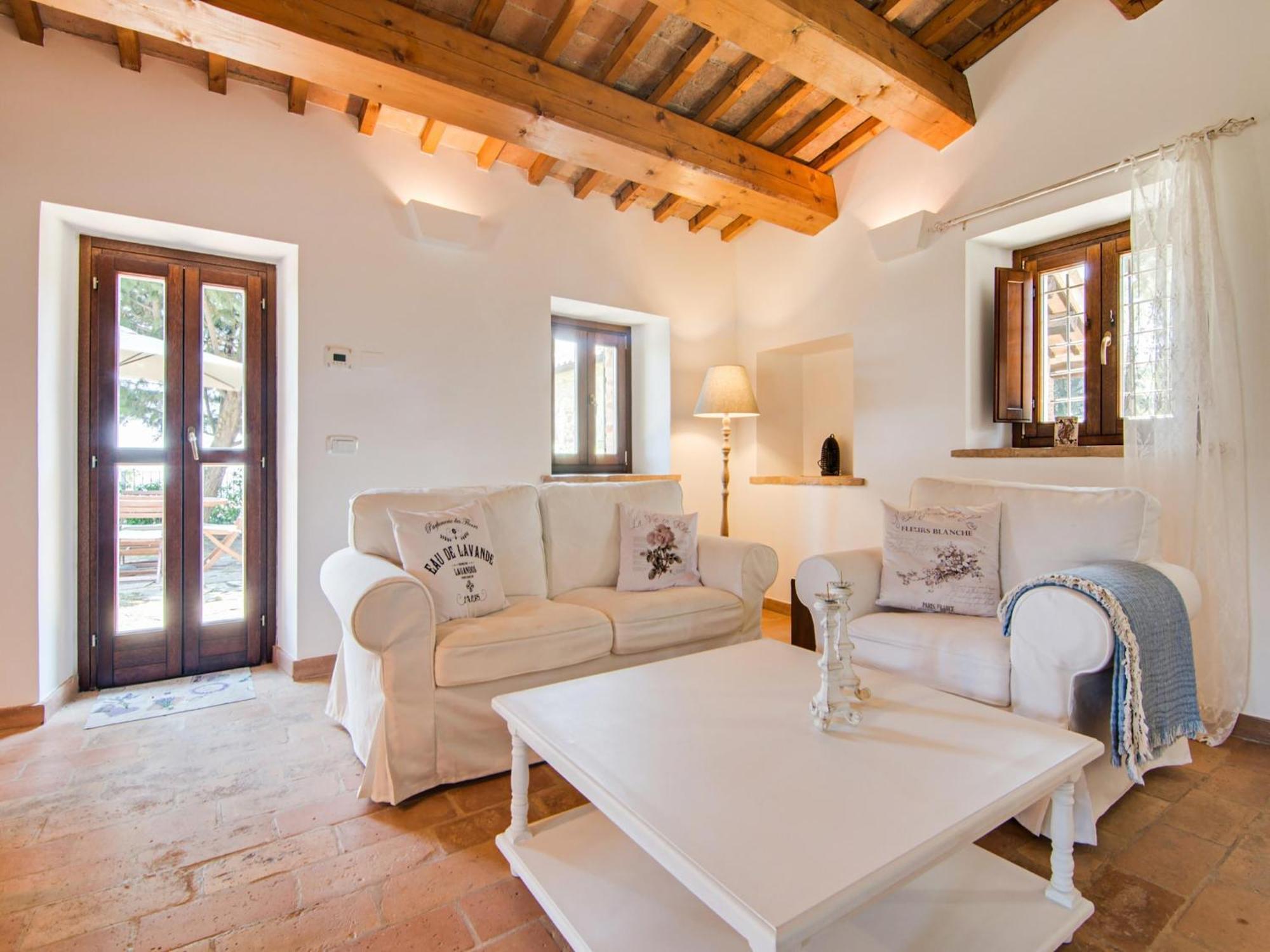 Stunning Apartment In Mombaroccio Near Metauro River Экстерьер фото