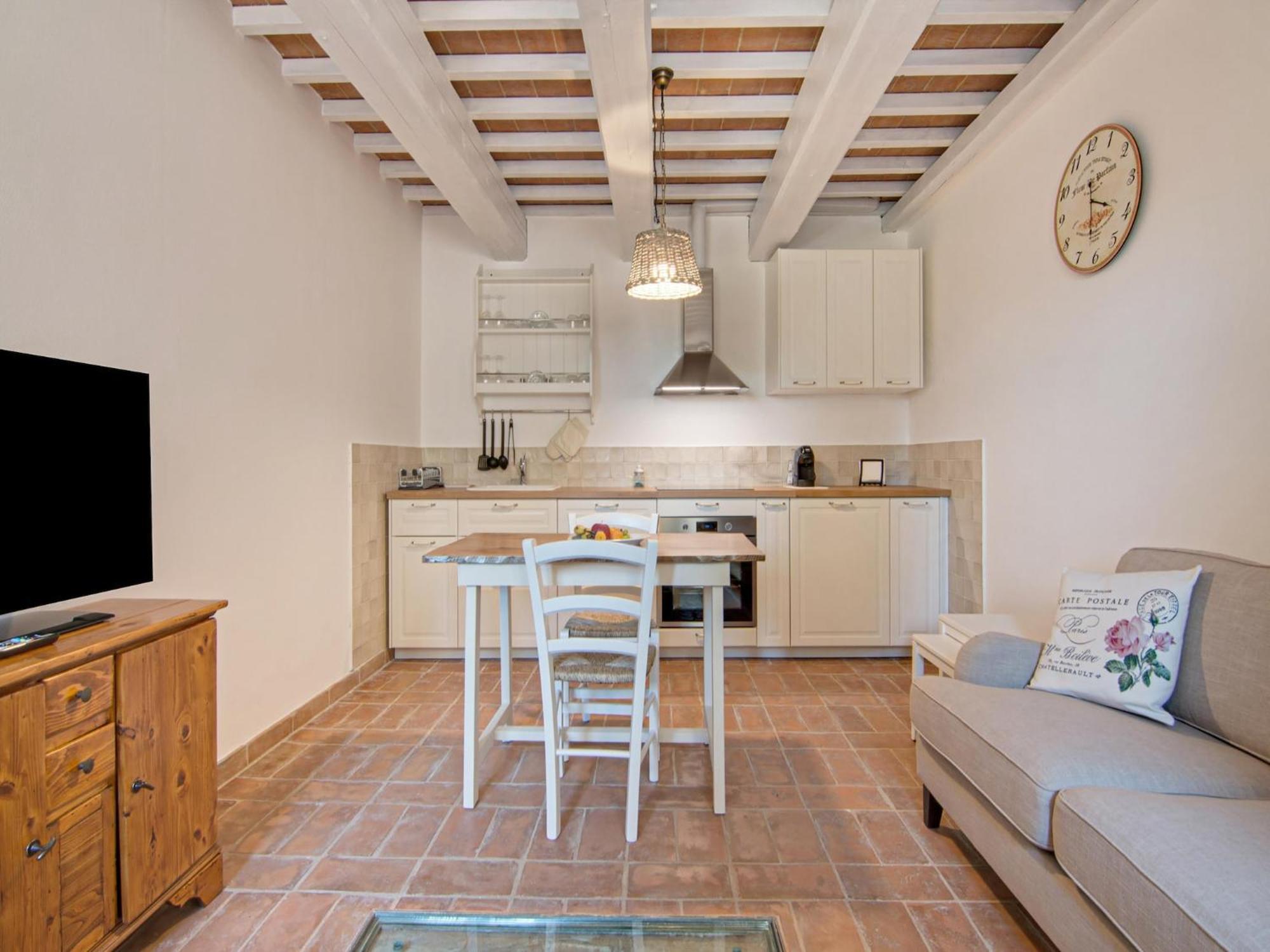 Stunning Apartment In Mombaroccio Near Metauro River Экстерьер фото